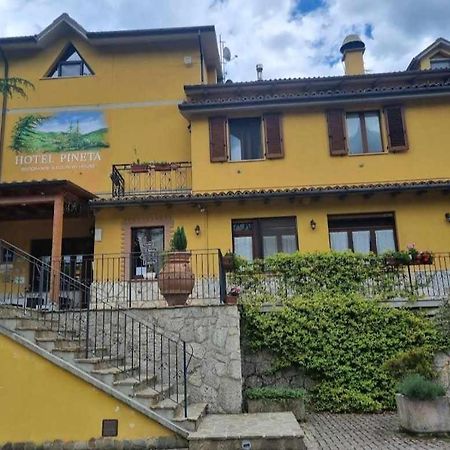 Hotel Pineta Ristorante Country House In Fabriano Campodonico  Exterior foto