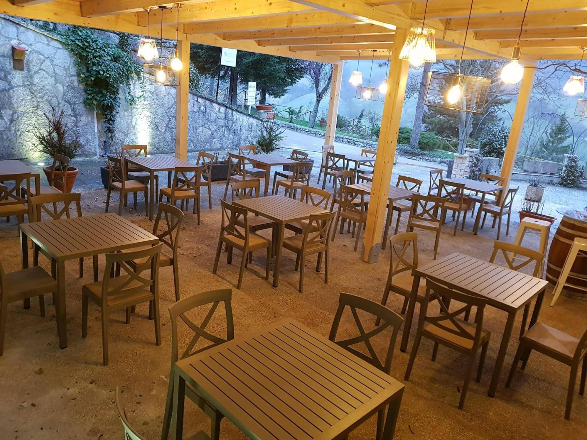 Hotel Pineta Ristorante Country House In Fabriano Campodonico  Exterior foto
